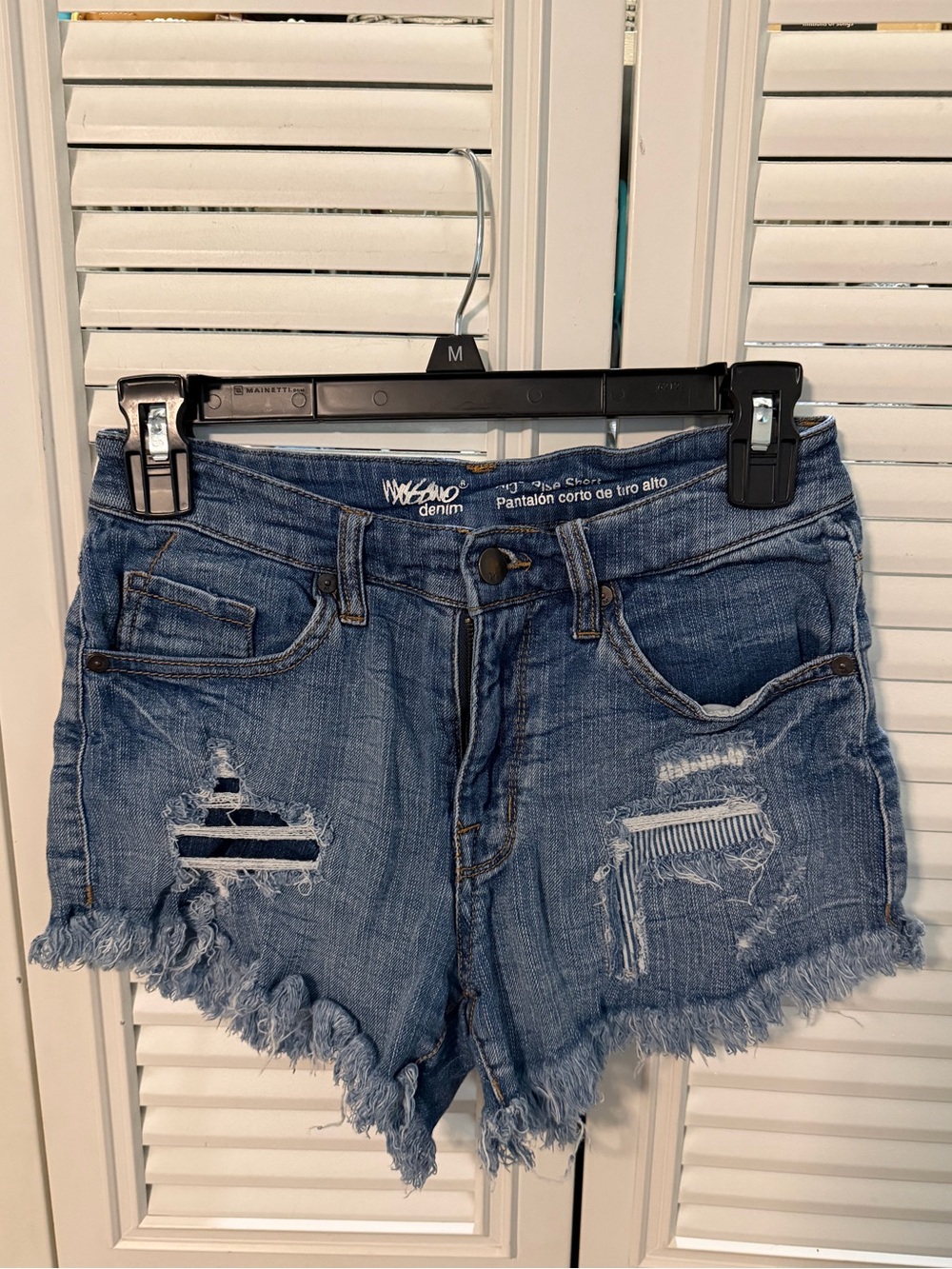 Super Stretch Distressed Shorts